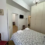 Charming Apartment Near The Colosseum 60 Sqm 4 Pers Air Conditiond