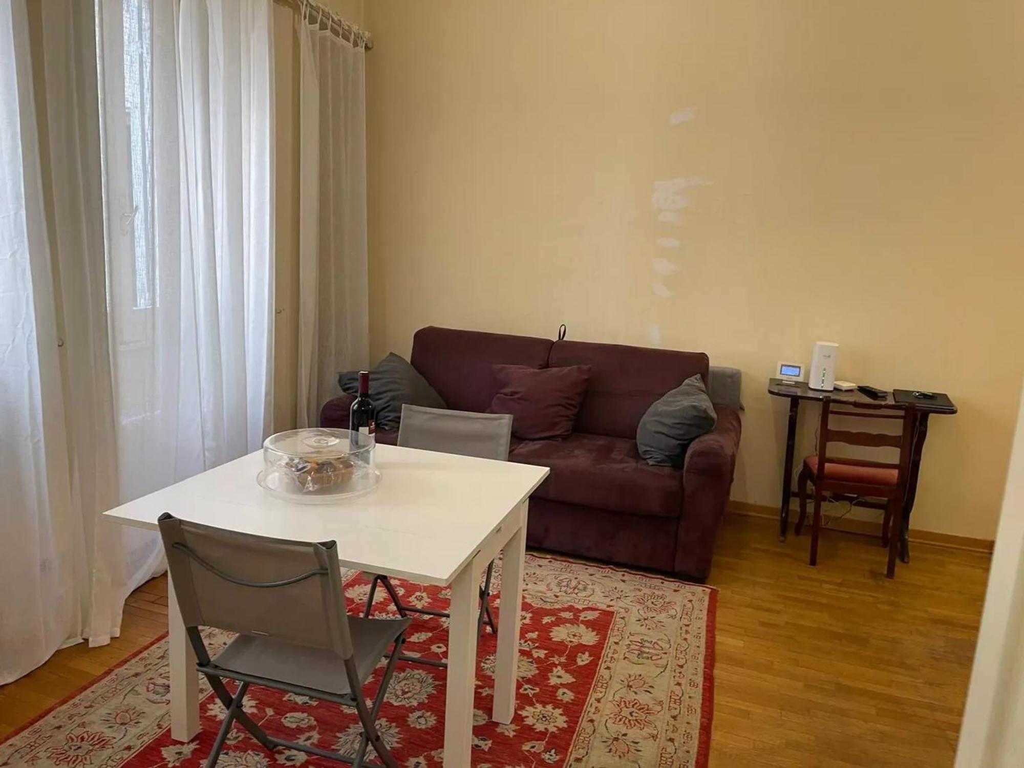 Charming Near The Colosseum 60 Sqm 4 Pers Air Conditiond Rom
